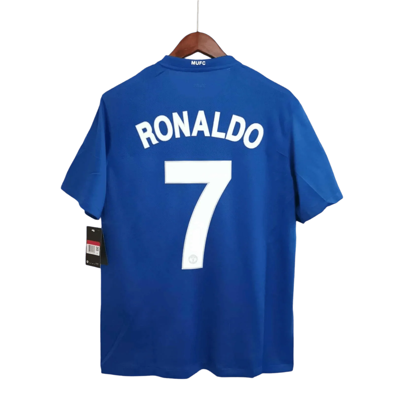 https://cdn.shopify.com/s/files/1/0826/7228/8075/files/20082009-manchester-united-aig-blue-third-retro-kit-classickits433-808957.webp?v=1741197750