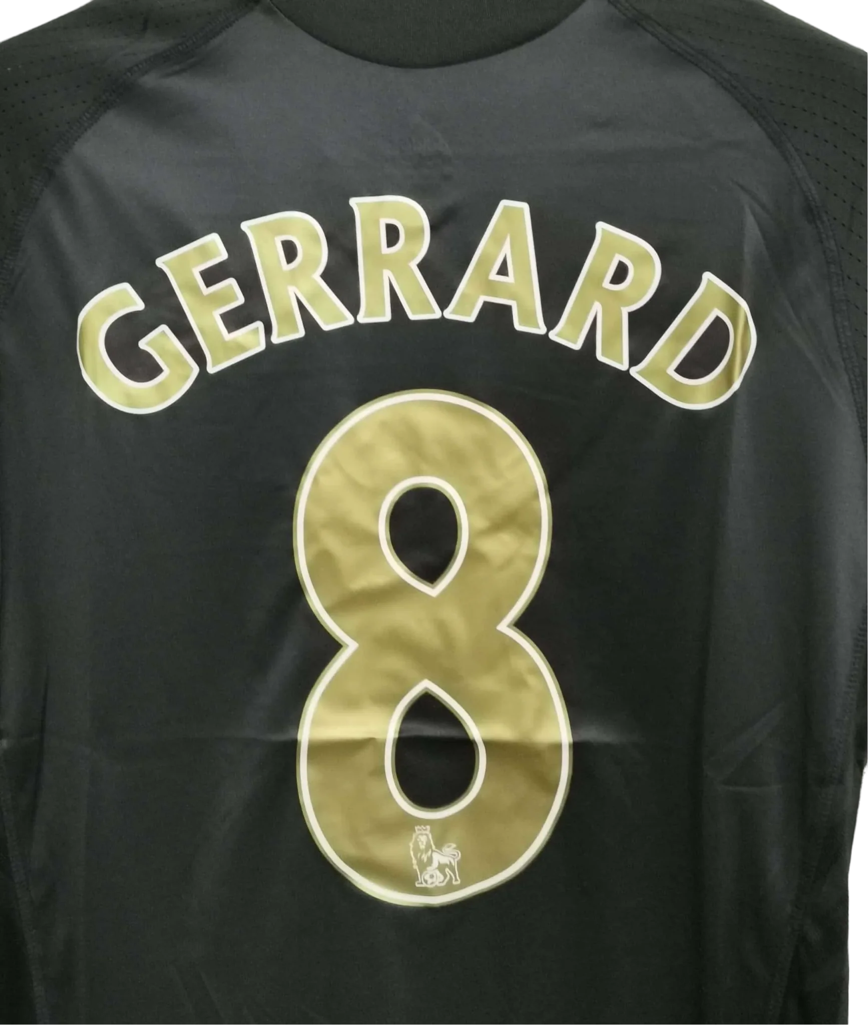https://cdn.shopify.com/s/files/1/0826/7228/8075/files/20092010-liverpooi-carlsberg-away-gray-black-retro-kit-classickits433-195018.webp?v=1741197842