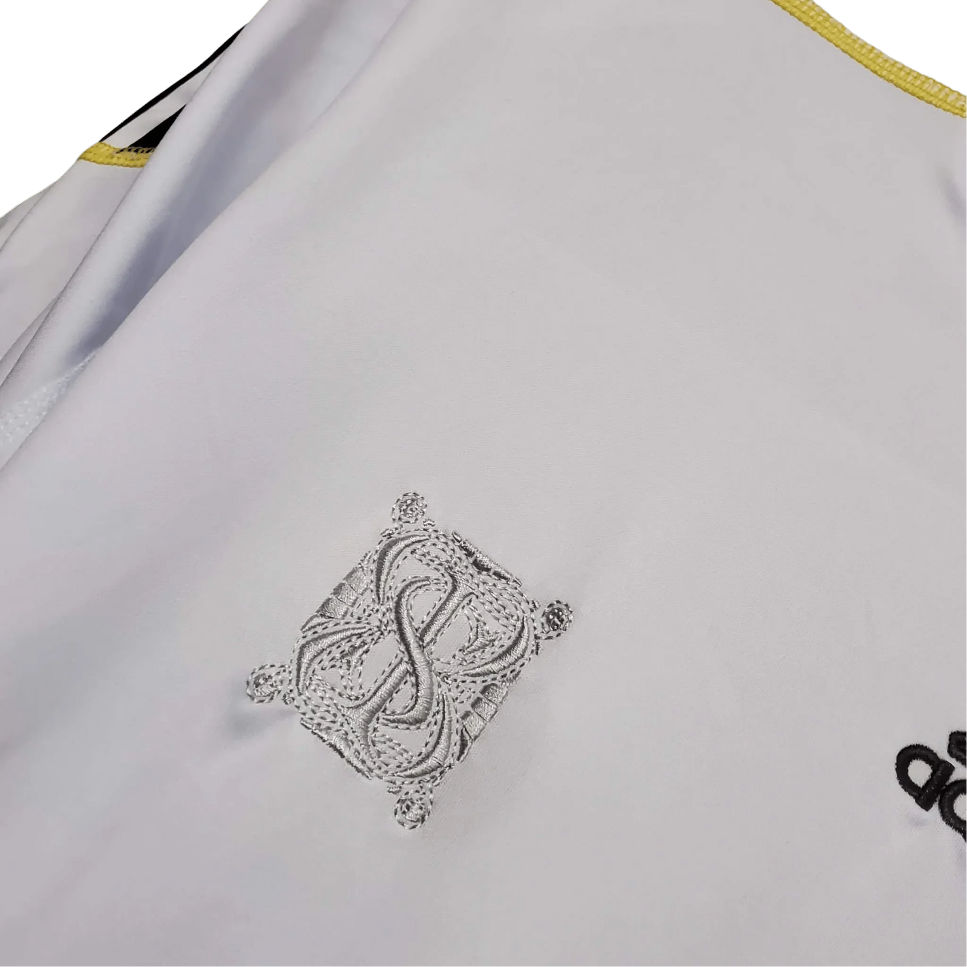 https://cdn.shopify.com/s/files/1/0826/7228/8075/files/20092010-real-madrid-bwin-home-retro-kit-747062.webp?v=1741197453