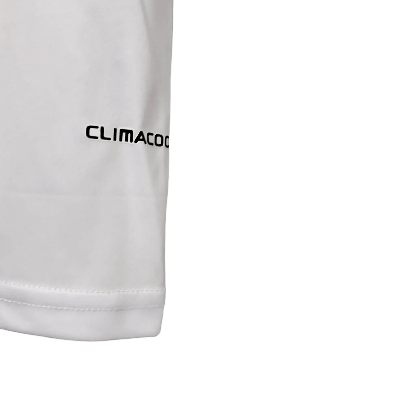 https://cdn.shopify.com/s/files/1/0826/7228/8075/files/20092010-real-madrid-bwin-home-retro-kit-766770.webp?v=1741197455