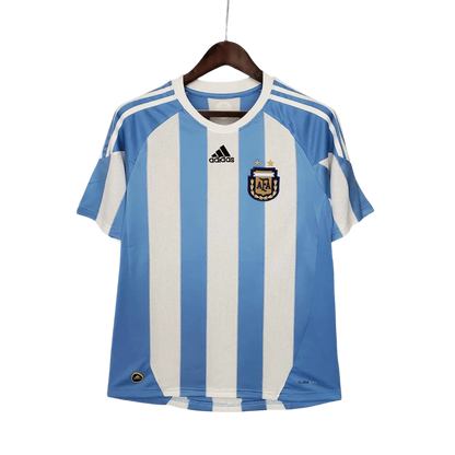 https://cdn.shopify.com/s/files/1/0826/7228/8075/files/2010-argentina-home-retro-kit-710054.webp?v=1741197283