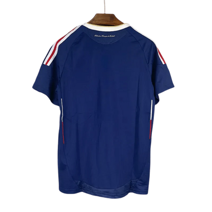 https://cdn.shopify.com/s/files/1/0826/7228/8075/files/2010-france-home-retro-kit-900777.webp?v=1741197175