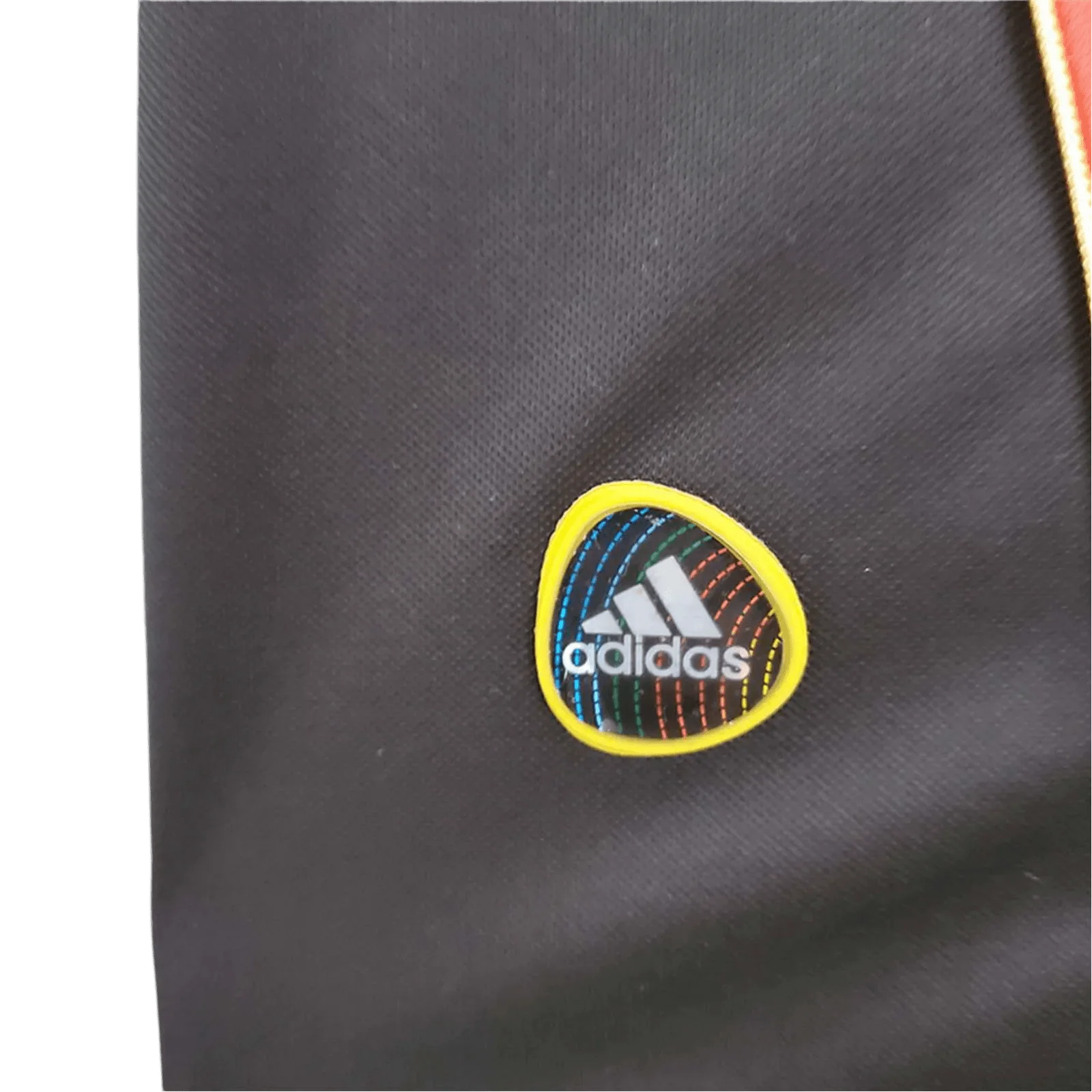https://cdn.shopify.com/s/files/1/0826/7228/8075/files/20102011-ac-milan-fly-emirates-home-retro-kit-322760.webp?v=1741197285