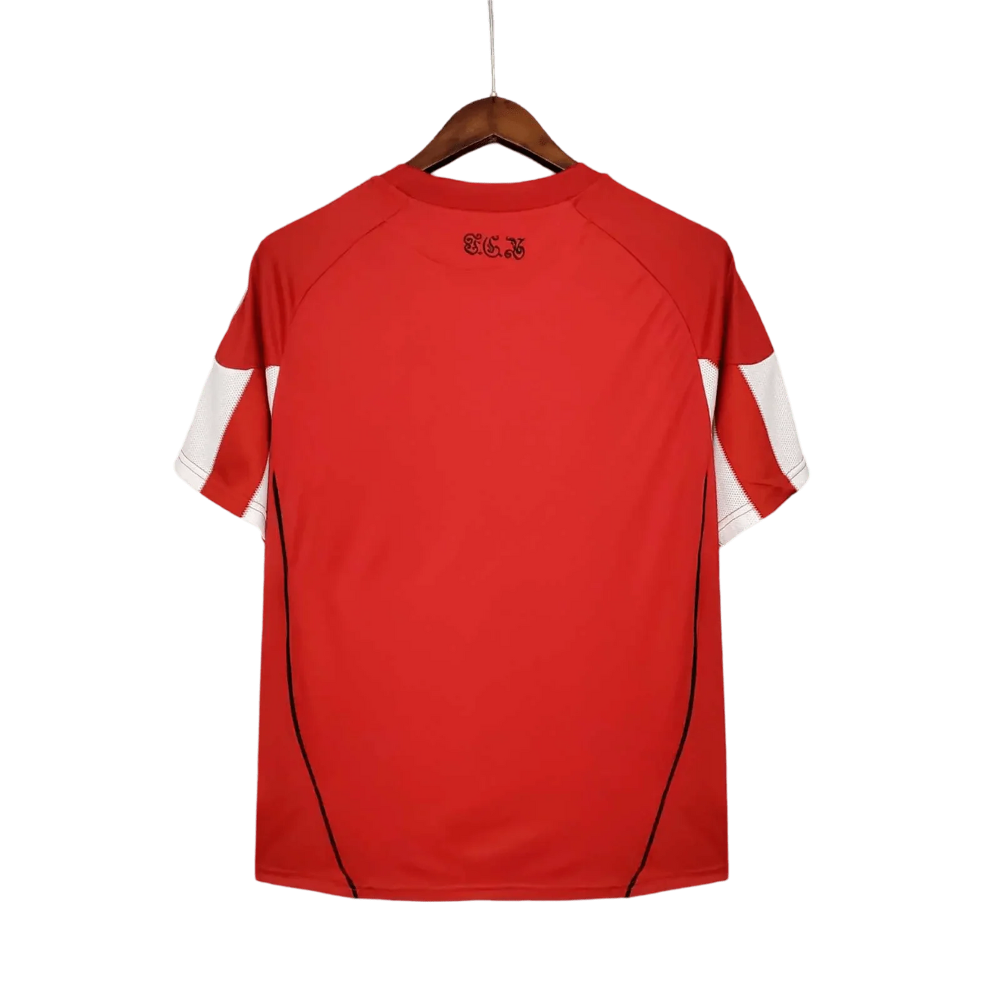 https://cdn.shopify.com/s/files/1/0826/7228/8075/files/20102011-bayern-munich-home-retro-kit-classickits433-443141.webp?v=1741197841