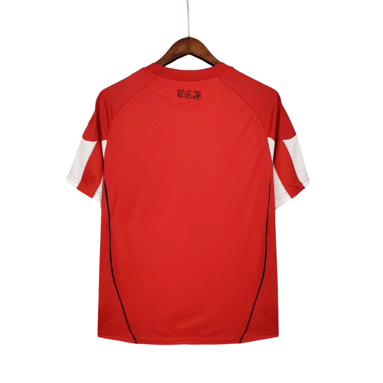 https://cdn.shopify.com/s/files/1/0826/7228/8075/files/20102011-bayern-munich-home-retro-kit-classickits433-443141.webp?v=1741197841