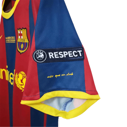 https://cdn.shopify.com/s/files/1/0826/7228/8075/files/20102011-fc-barcelona-unicef-home-retro-kit-classickits433-115481.webp?v=1741197556