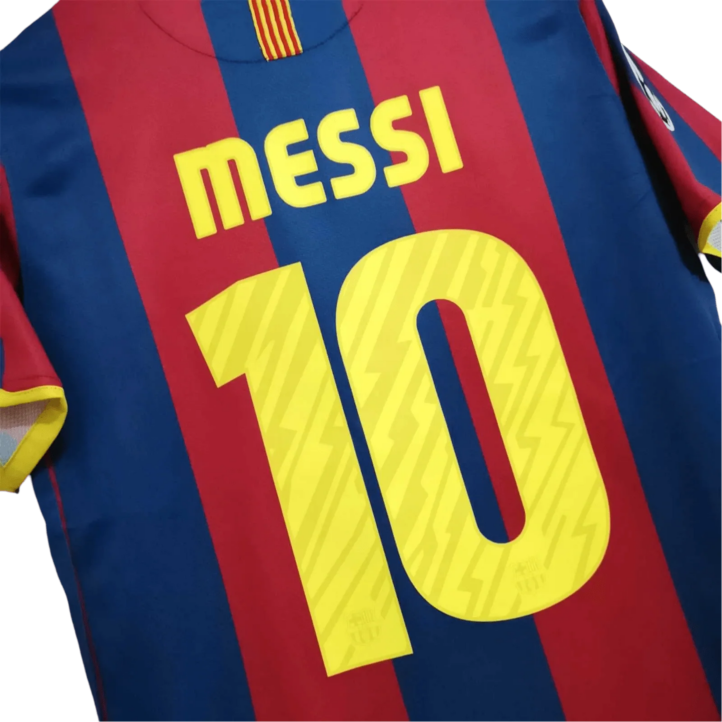https://cdn.shopify.com/s/files/1/0826/7228/8075/files/20102011-fc-barcelona-unicef-home-retro-kit-classickits433-910285.webp?v=1741197554