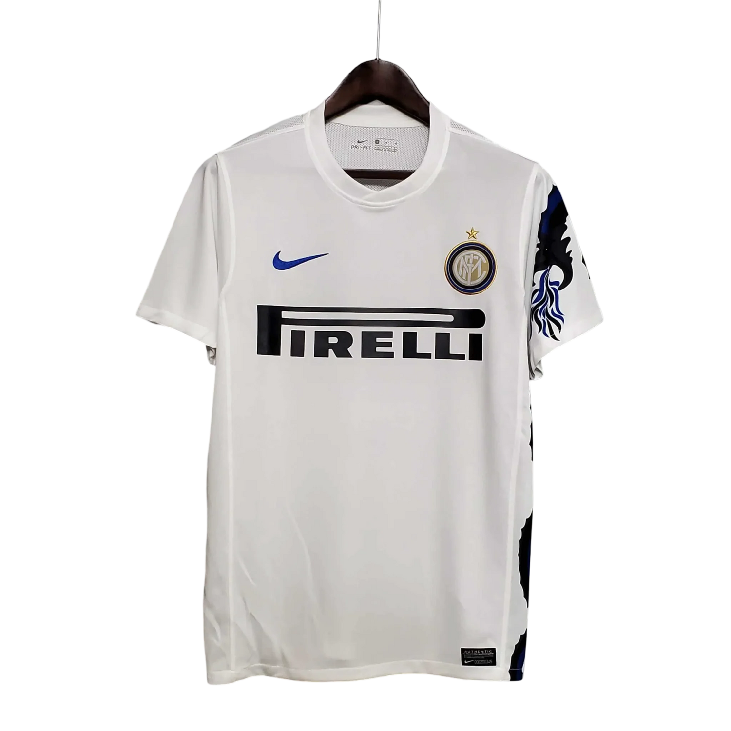https://cdn.shopify.com/s/files/1/0826/7228/8075/files/20102011-inter-milan-pirelli-away-retro-kit-231940.webp?v=1741197552