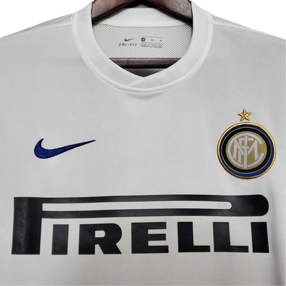 https://cdn.shopify.com/s/files/1/0826/7228/8075/files/20102011-inter-milan-pirelli-away-retro-kit-524922.webp?v=1741197555