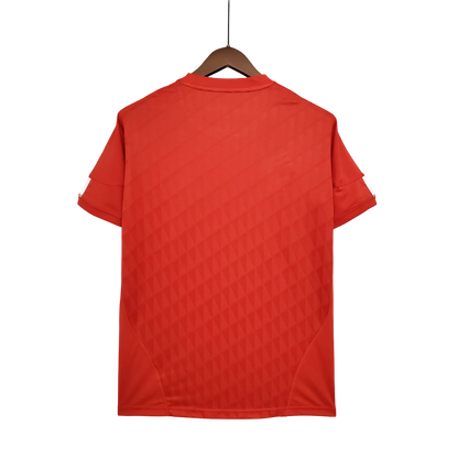 https://cdn.shopify.com/s/files/1/0826/7228/8075/files/20102011-liverpooi-standard-chartered-home-retro-kit-classickits433-757092.webp?v=1741197879