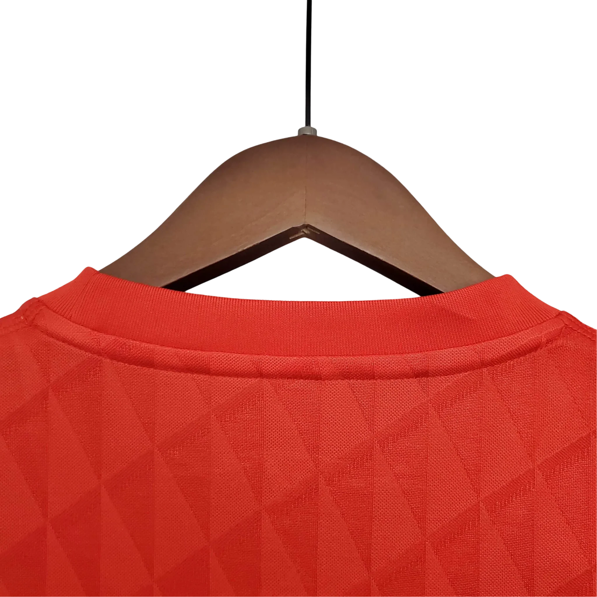 https://cdn.shopify.com/s/files/1/0826/7228/8075/files/20102011-liverpooi-standard-chartered-home-retro-kit-classickits433-865156.webp?v=1741197884