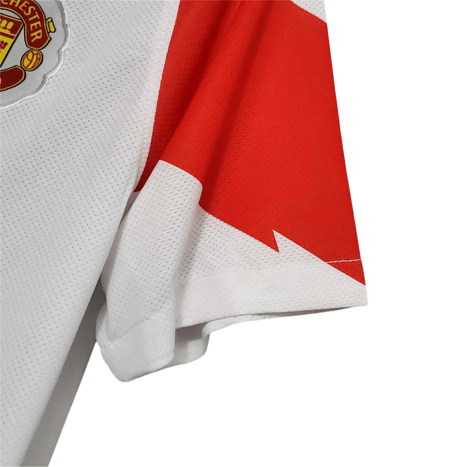 https://cdn.shopify.com/s/files/1/0826/7228/8075/files/20102011-manchester-united-aon-away-retro-kit-classickits433-204544.webp?v=1741197670