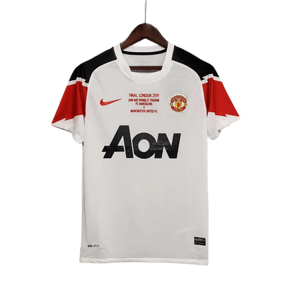 https://cdn.shopify.com/s/files/1/0826/7228/8075/files/20102011-manchester-united-aon-away-retro-kit-classickits433-354202.webp?v=1741197668