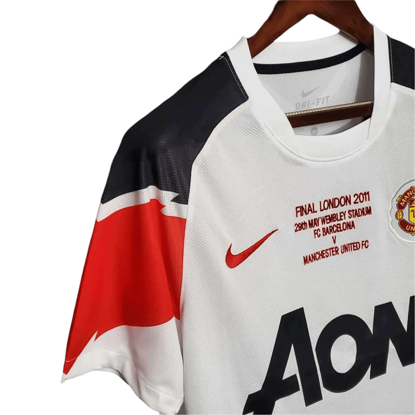 https://cdn.shopify.com/s/files/1/0826/7228/8075/files/20102011-manchester-united-aon-away-retro-kit-classickits433-982906.webp?v=1741197670