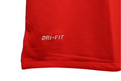 https://cdn.shopify.com/s/files/1/0826/7228/8075/files/20102011-manchester-united-aon-home-retro-kit-classickits433-411186.webp?v=1741197613