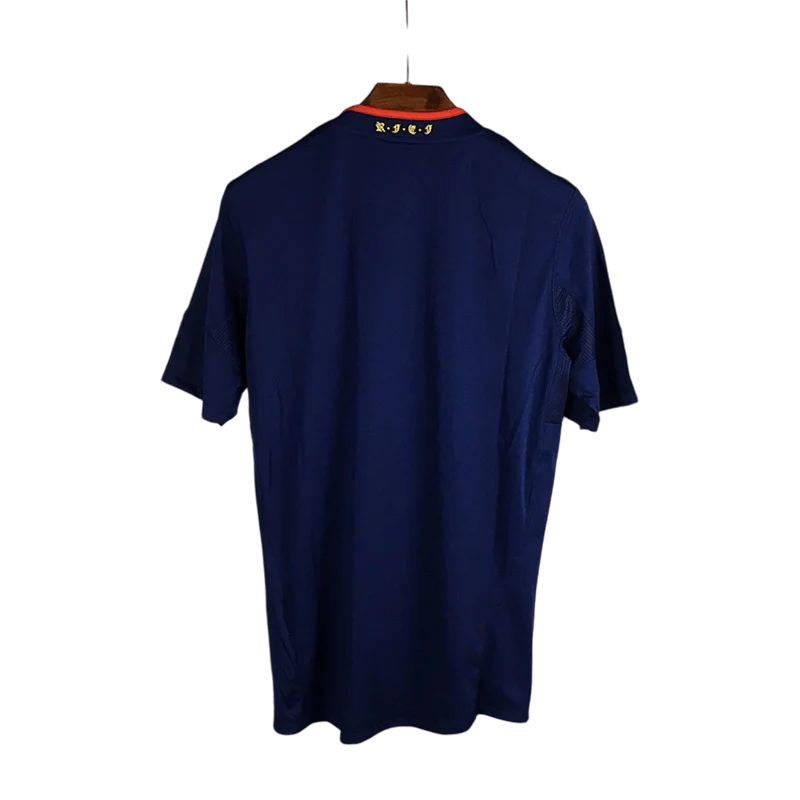 https://cdn.shopify.com/s/files/1/0826/7228/8075/files/20102011-spain-away-retro-kit-classickits433-427849.webp?v=1741198755