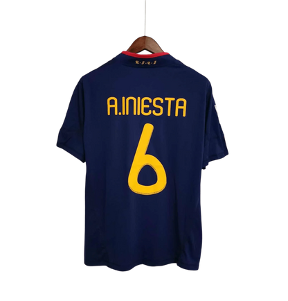 https://cdn.shopify.com/s/files/1/0826/7228/8075/files/20102011-spain-away-retro-kit-classickits433-541257.webp?v=1741198759