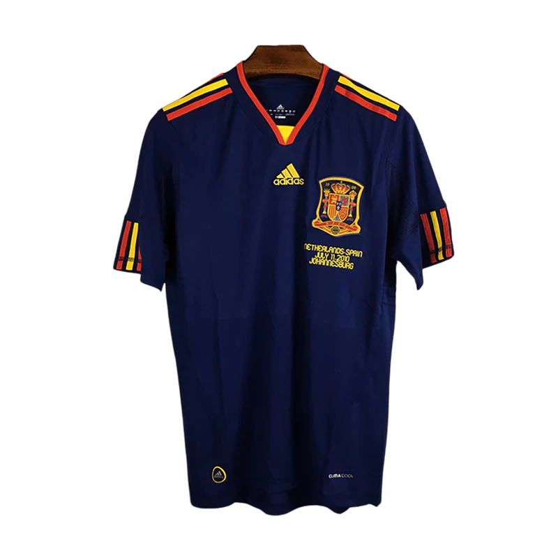 https://cdn.shopify.com/s/files/1/0826/7228/8075/files/20102011-spain-away-retro-kit-classickits433-616835.webp?v=1741198759