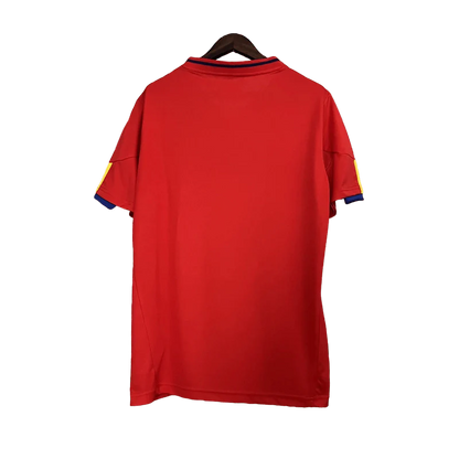https://cdn.shopify.com/s/files/1/0826/7228/8075/files/20102011-spain-home-retro-kit-classickits433-706391.webp?v=1741198755