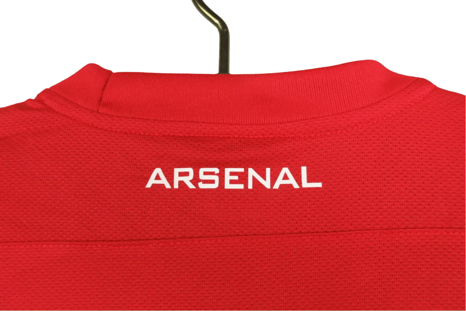 https://cdn.shopify.com/s/files/1/0826/7228/8075/files/20112012-arsenal-fly-emirates-home-retro-kit-classickits433-173419.webp?v=1741198350