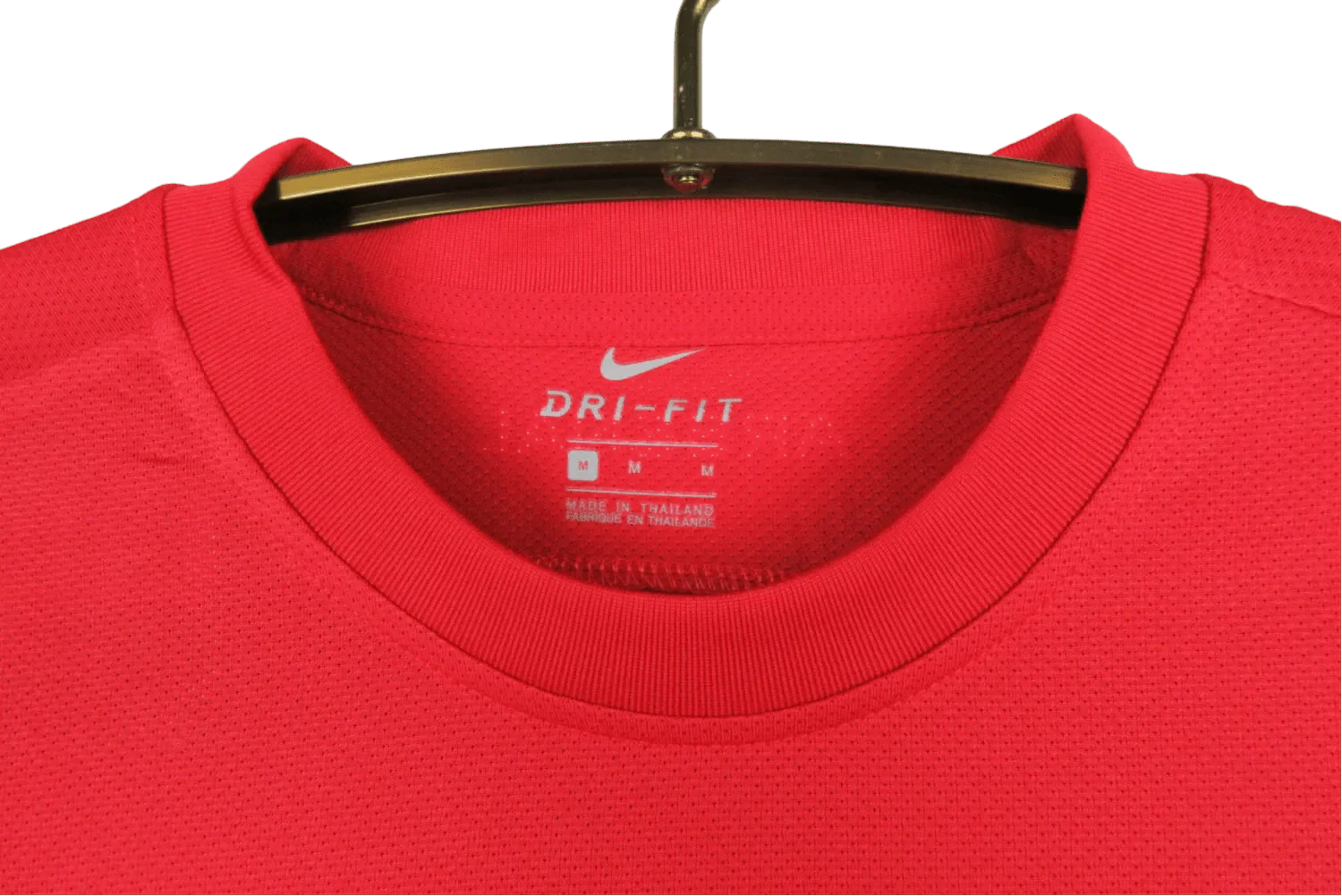https://cdn.shopify.com/s/files/1/0826/7228/8075/files/20112012-arsenal-fly-emirates-home-retro-kit-classickits433-689443.webp?v=1741198349