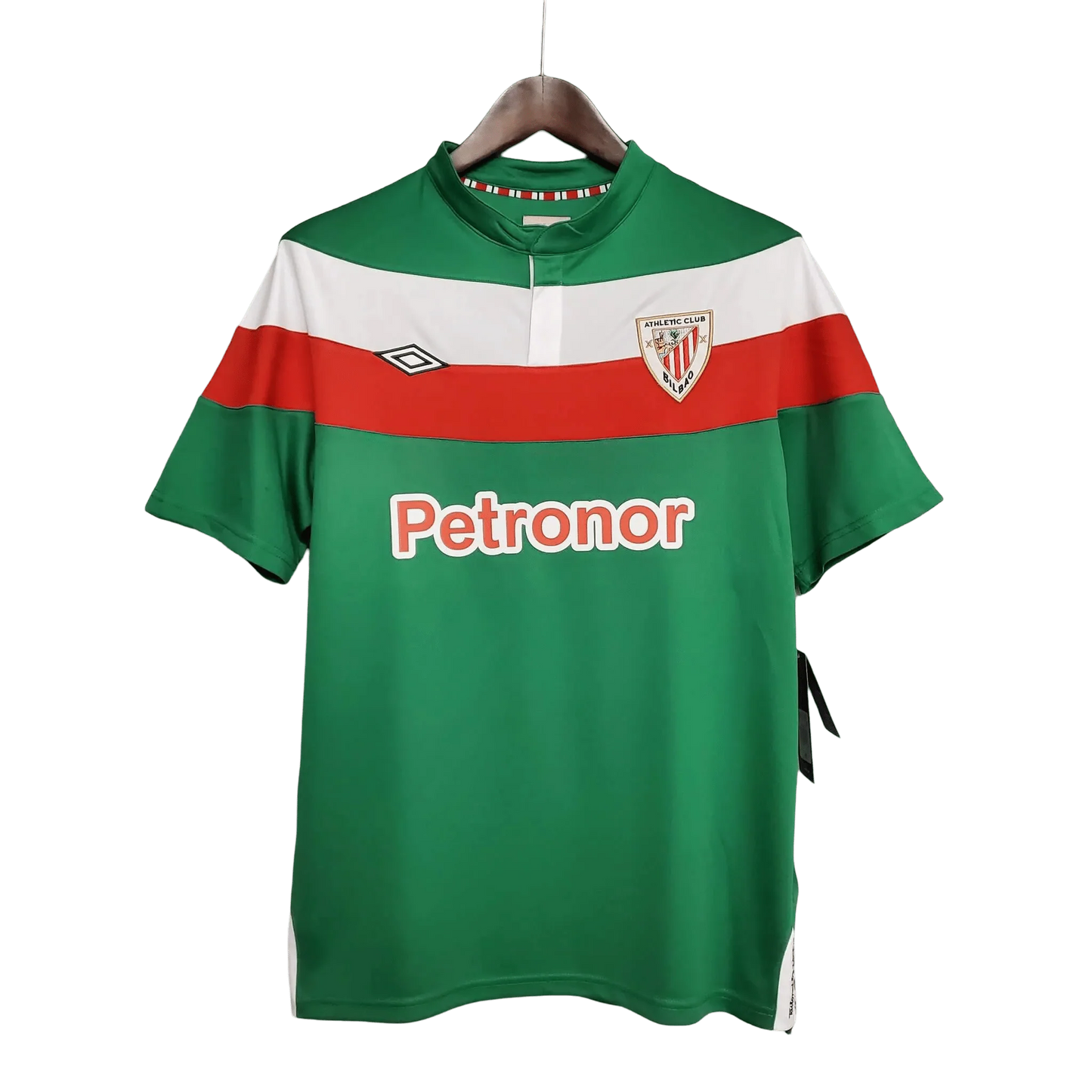 https://cdn.shopify.com/s/files/1/0826/7228/8075/files/20112012-athletic-bilbao-petronor-away-retro-kit-classickits433-968281.webp?v=1741198352