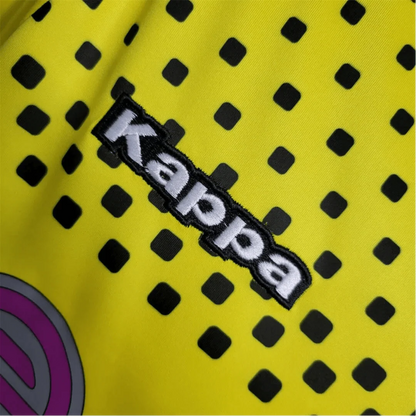 https://cdn.shopify.com/s/files/1/0826/7228/8075/files/20112012-borussia-dortmund-evonic-home-retro-kit-classickits433-655699.webp?v=1741197750