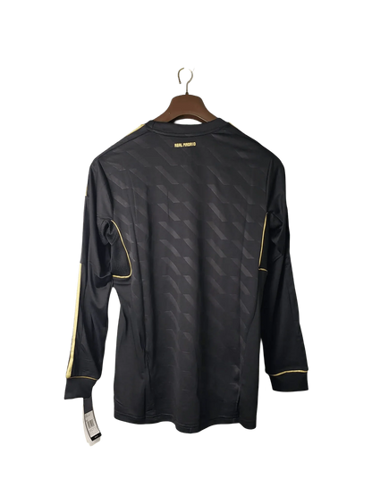 https://cdn.shopify.com/s/files/1/0826/7228/8075/files/20112012-real-madrid-bwin-away-retro-kit-long-sleeve-985514.webp?v=1741197455