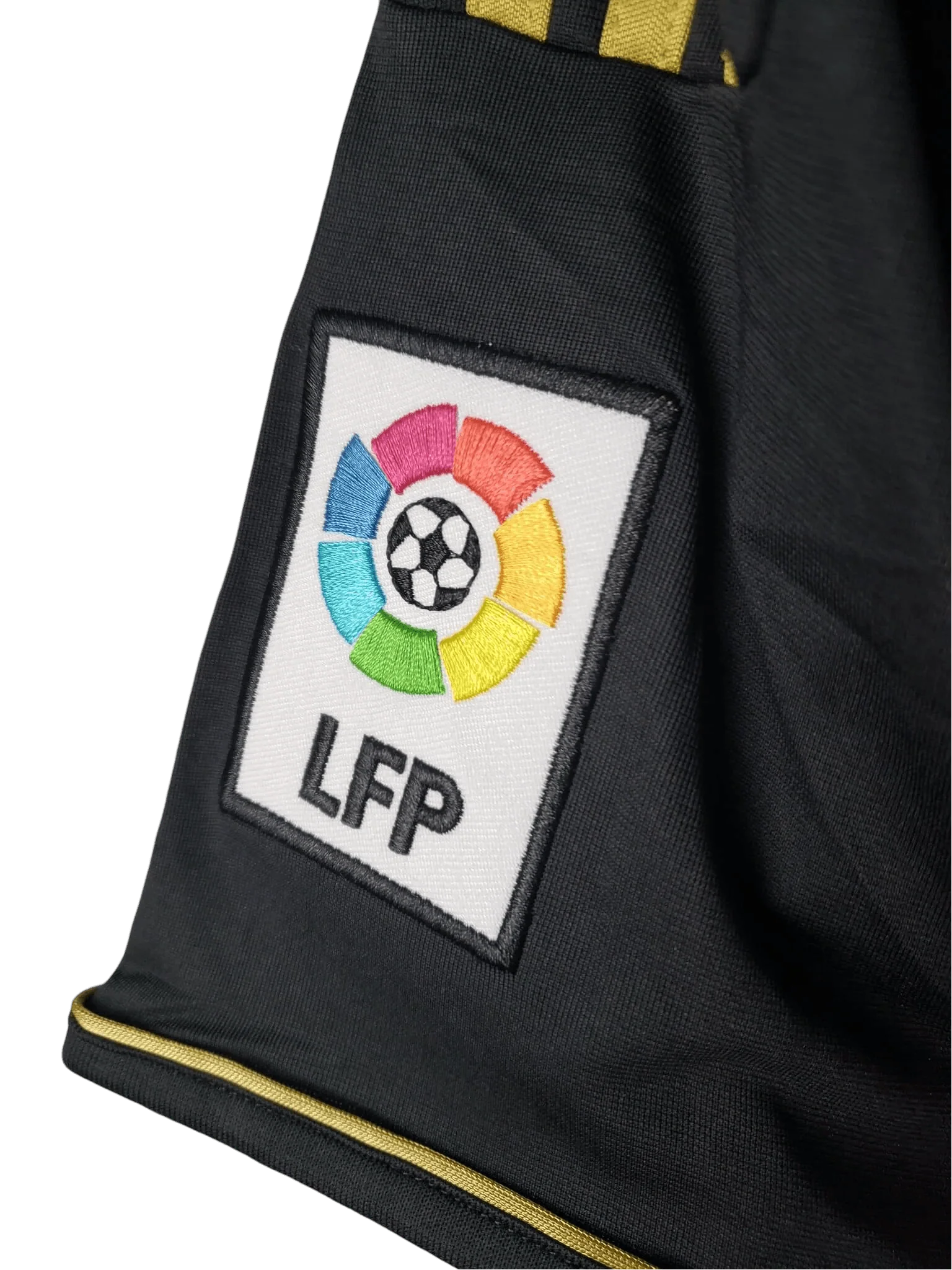https://cdn.shopify.com/s/files/1/0826/7228/8075/files/20112012-real-madrid-bwin-away-retro-kit-short-sleeve-830997.webp?v=1741197468
