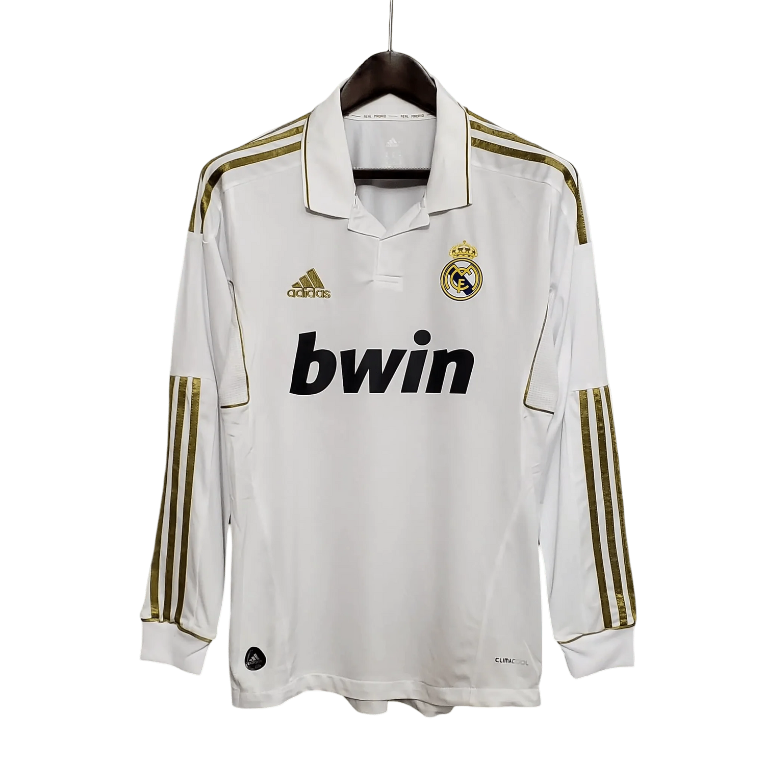 https://cdn.shopify.com/s/files/1/0826/7228/8075/files/20112012-real-madrid-bwin-home-retro-kit-long-sleeve-645035.webp?v=1741197491