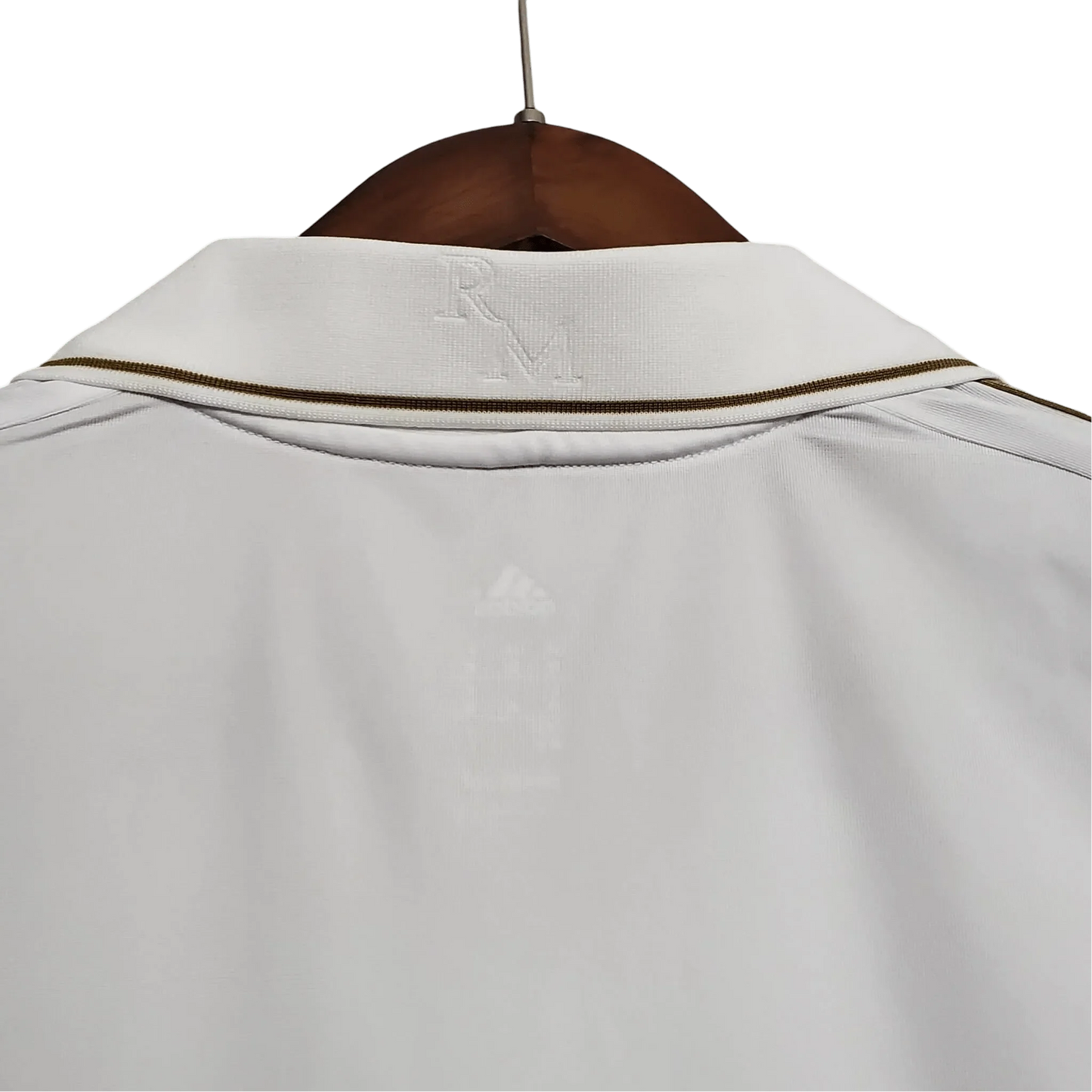 https://cdn.shopify.com/s/files/1/0826/7228/8075/files/20112012-real-madrid-bwin-home-retro-kit-short-sleeve-770279.webp?v=1741197490