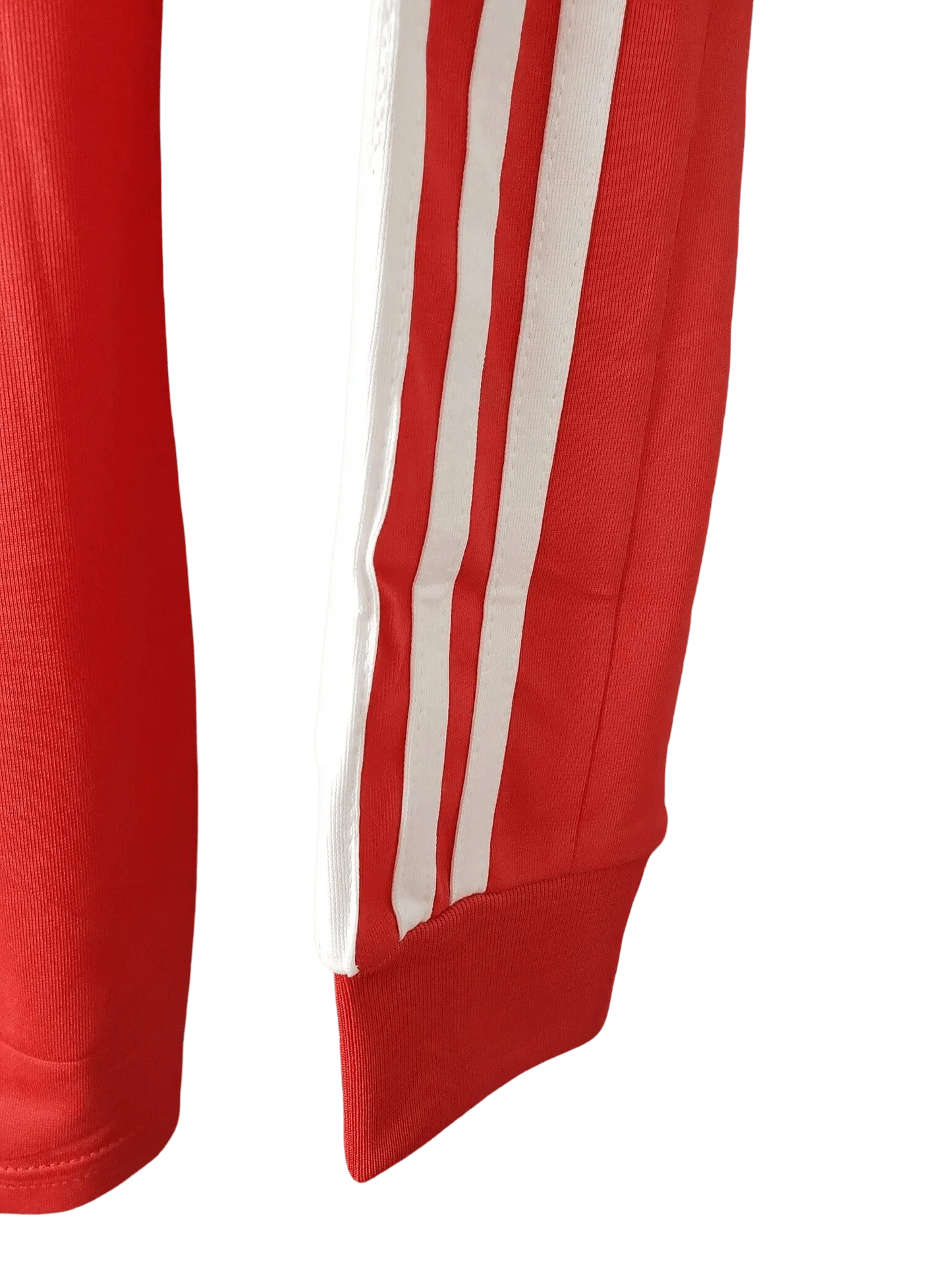 https://cdn.shopify.com/s/files/1/0826/7228/8075/files/20112012-real-madrid-bwin-third-retro-kit-long-sleeve-273440.webp?v=1741197463
