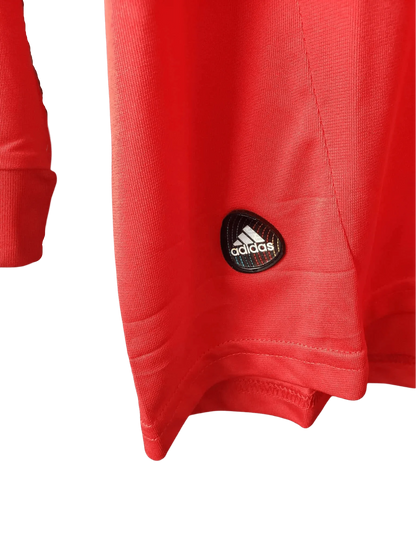 https://cdn.shopify.com/s/files/1/0826/7228/8075/files/20112012-real-madrid-bwin-third-retro-kit-long-sleeve-952477.webp?v=1741197460