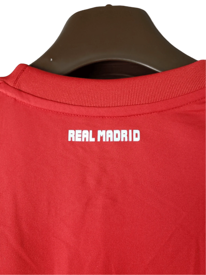 https://cdn.shopify.com/s/files/1/0826/7228/8075/files/20112012-real-madrid-bwin-third-retro-kit-short-sleeve-622688.webp?v=1741197444