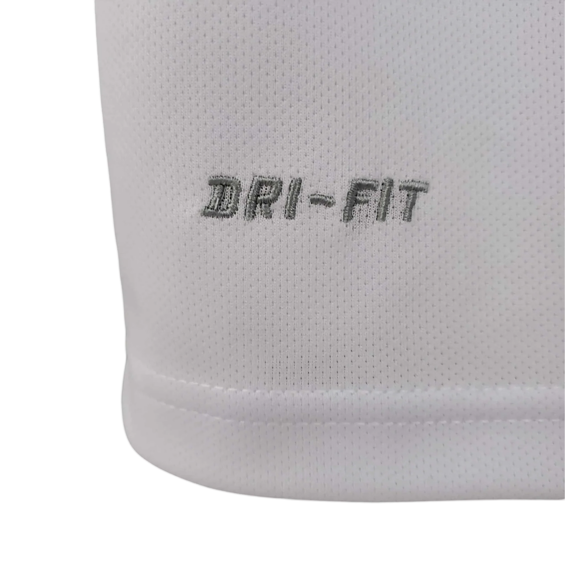 https://cdn.shopify.com/s/files/1/0826/7228/8075/files/2012-netherlands-away-retro-kit-417620.webp?v=1741197033