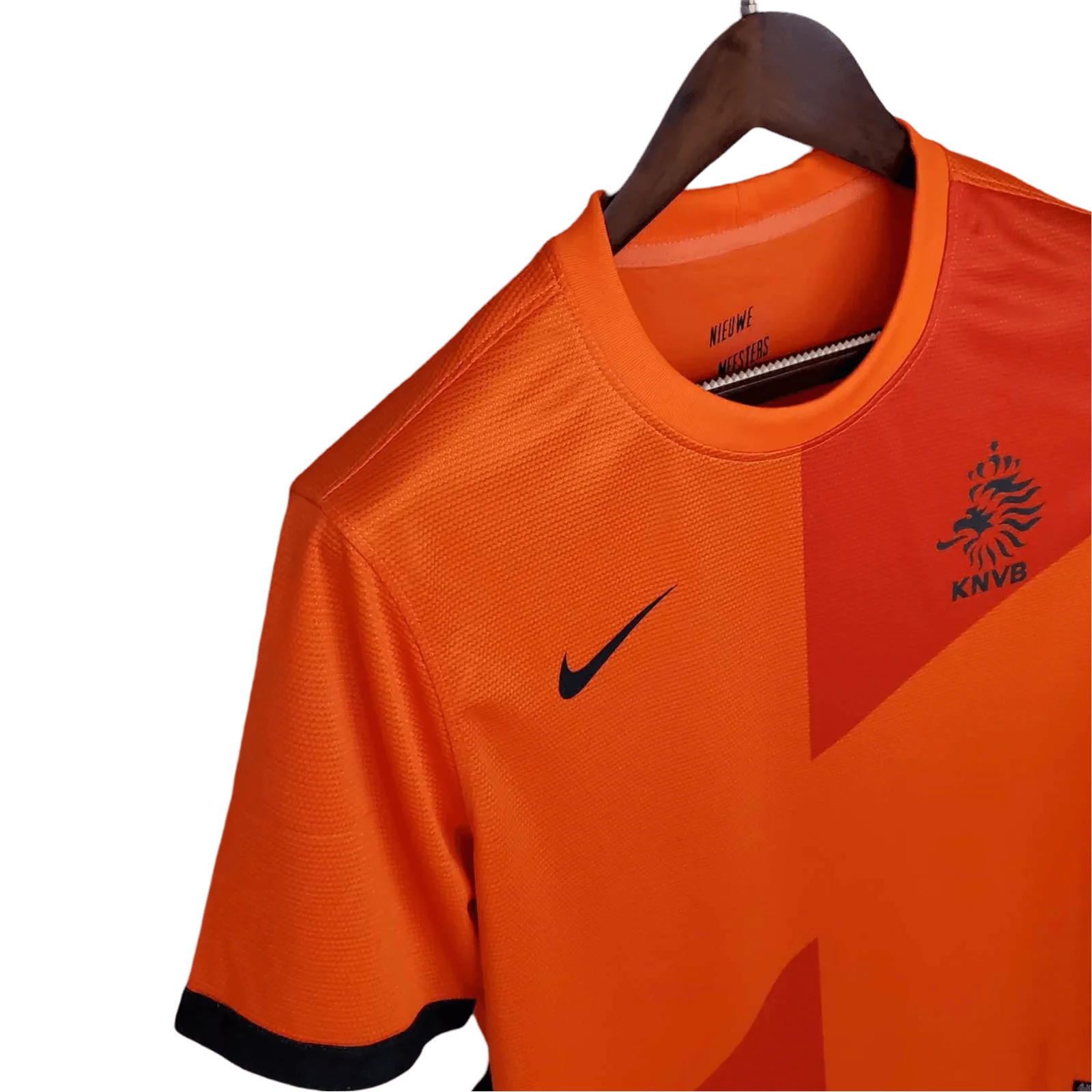 https://cdn.shopify.com/s/files/1/0826/7228/8075/files/2012-netherlands-home-retro-kit-400155.webp?v=1741197043