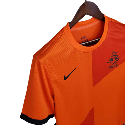 https://cdn.shopify.com/s/files/1/0826/7228/8075/files/2012-netherlands-home-retro-kit-400155.webp?v=1741197043