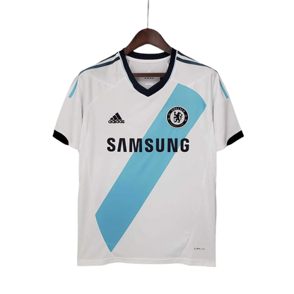 https://cdn.shopify.com/s/files/1/0826/7228/8075/files/20122013-chelsea-samsung-away-retro-kit-classickits433-271408.webp?v=1741198284
