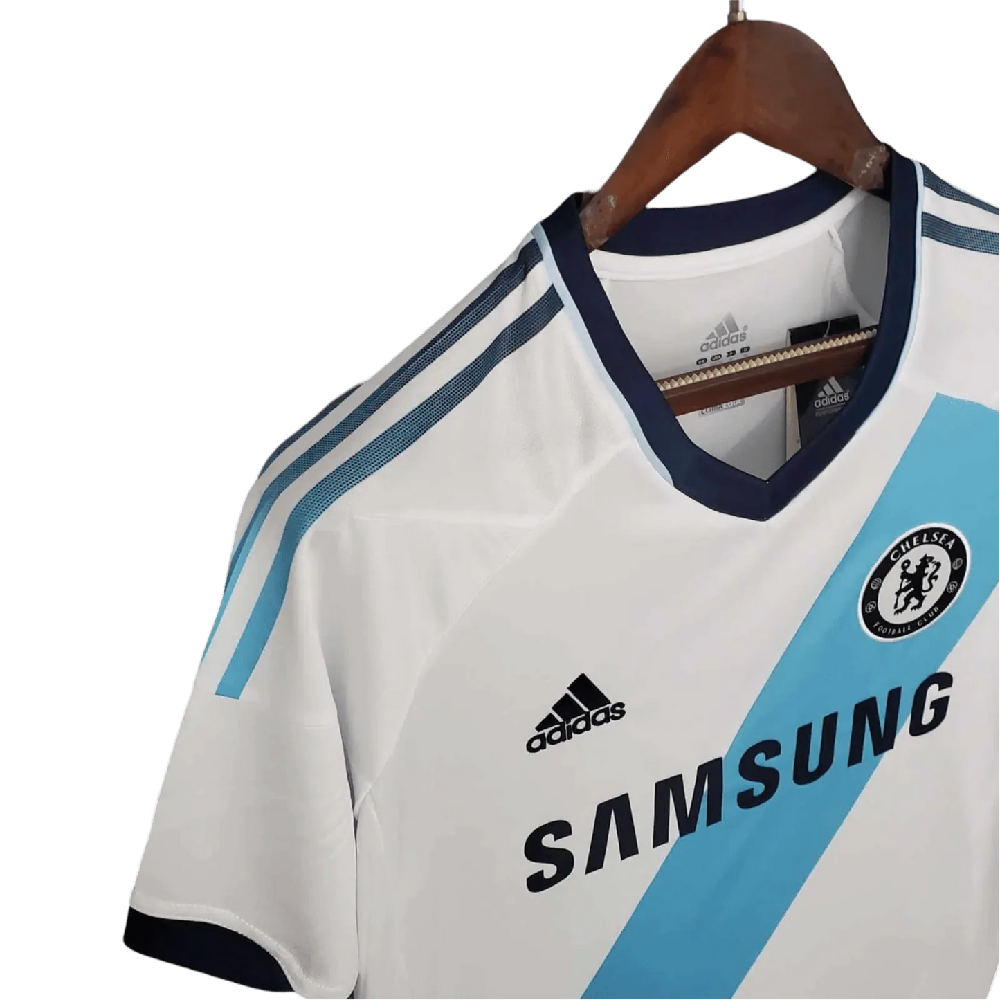 https://cdn.shopify.com/s/files/1/0826/7228/8075/files/20122013-chelsea-samsung-away-retro-kit-classickits433-295533.webp?v=1741198288