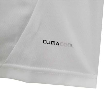 https://cdn.shopify.com/s/files/1/0826/7228/8075/files/20122013-chelsea-samsung-away-retro-kit-classickits433-565866.webp?v=1741198286