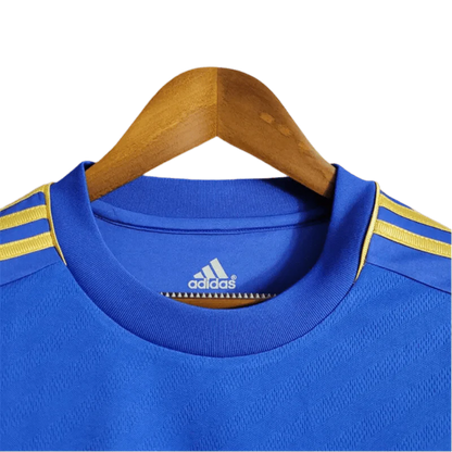 https://cdn.shopify.com/s/files/1/0826/7228/8075/files/20122013-chelsea-samsung-home-retro-kit-long-sleeves-classickits433-149509.webp?v=1741198248