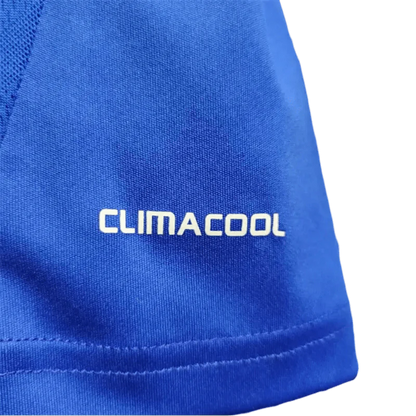 https://cdn.shopify.com/s/files/1/0826/7228/8075/files/20122013-chelsea-samsung-home-retro-kit-long-sleeves-classickits433-274218.webp?v=1741198247