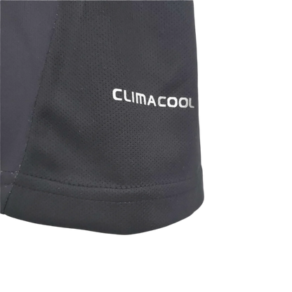 https://cdn.shopify.com/s/files/1/0826/7228/8075/files/20122013-chelsea-samsung-third-away-retro-kit-classickits433-120955.webp?v=1741198270