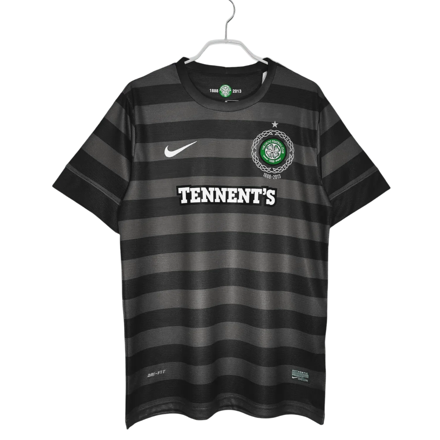 https://cdn.shopify.com/s/files/1/0826/7228/8075/files/20122013-glasgow-celtic-tennents-away-black-125th-anniv-retro-kit-classickits433-476930.webp?v=1741198258