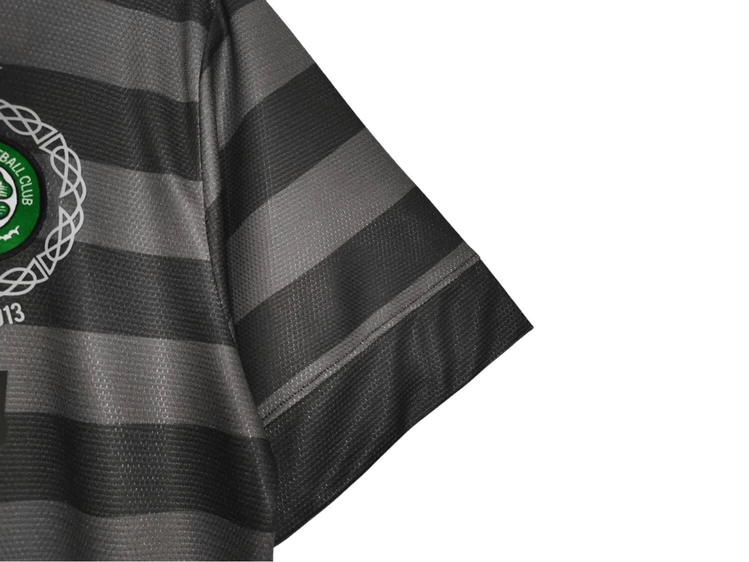 https://cdn.shopify.com/s/files/1/0826/7228/8075/files/20122013-glasgow-celtic-tennents-away-black-125th-anniv-retro-kit-classickits433-676875.webp?v=1741198260