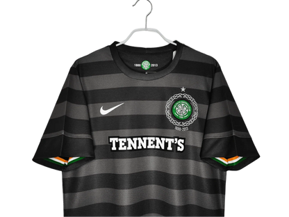 https://cdn.shopify.com/s/files/1/0826/7228/8075/files/20122013-glasgow-celtic-tennents-away-black-125th-anniv-retro-kit-classickits433-877726.webp?v=1741198259