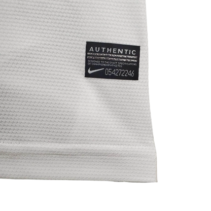 https://cdn.shopify.com/s/files/1/0826/7228/8075/files/20122013-manchester-united-aon-away-retro-kit-classickits433-709448.webp?v=1741197670
