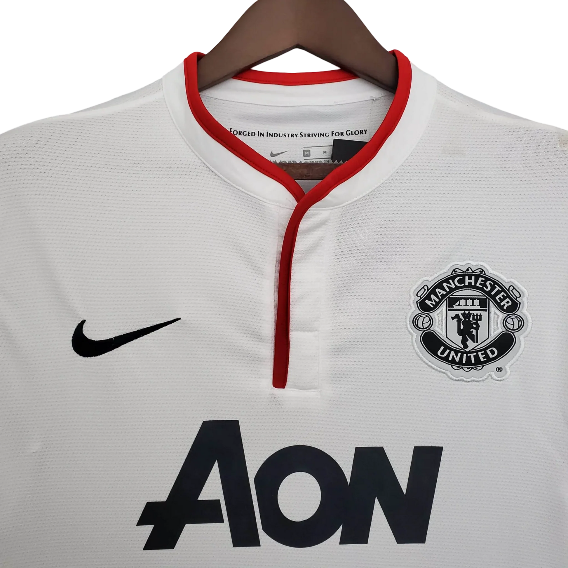 https://cdn.shopify.com/s/files/1/0826/7228/8075/files/20122013-manchester-united-aon-away-retro-kit-classickits433-989885.webp?v=1741197672