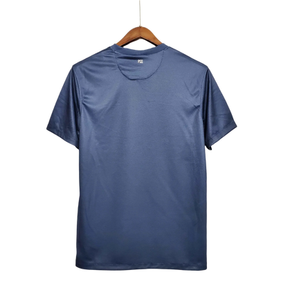https://cdn.shopify.com/s/files/1/0826/7228/8075/files/20122013-paris-saint-germain-fly-emirates-home-retro-jersey-209470.webp?v=1741198010