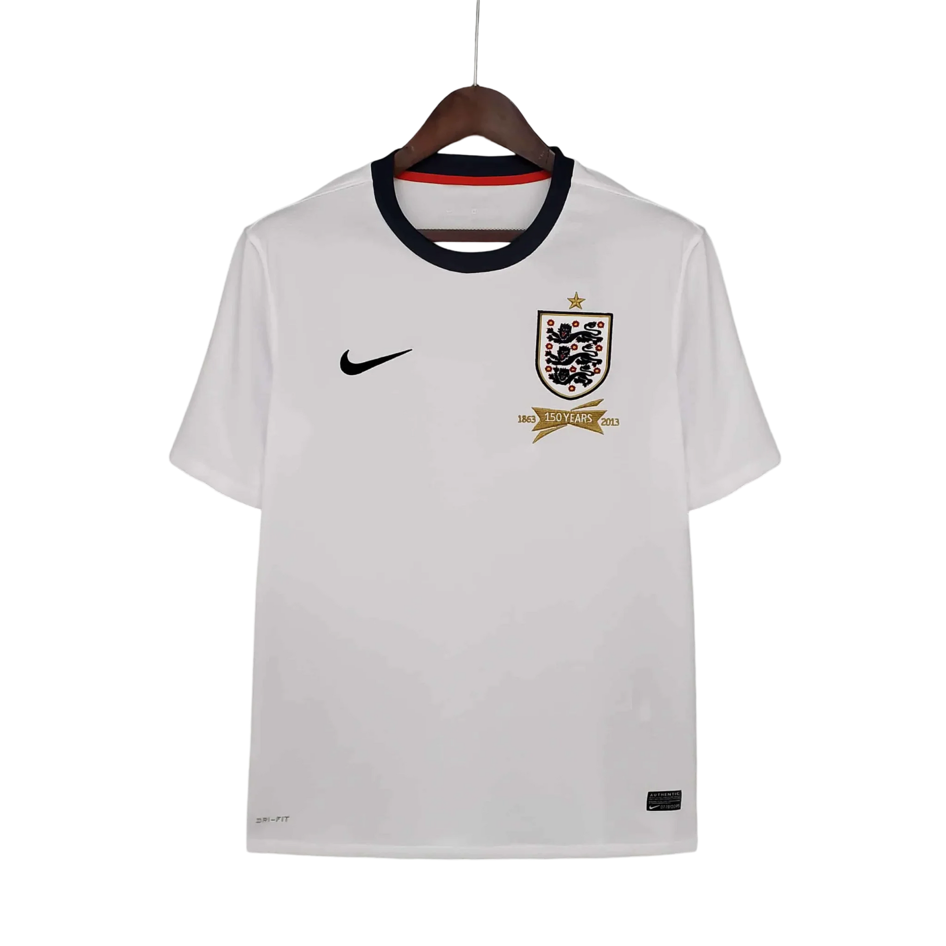 https://cdn.shopify.com/s/files/1/0826/7228/8075/files/2013-england-home-retro-kit-108147.webp?v=1741197045